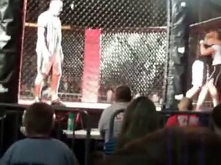 Hannah Fitzpatrick vs. Nicole Weber