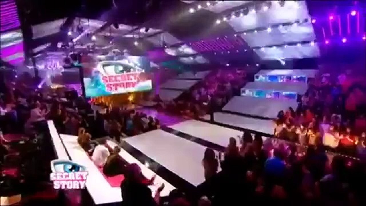 Le retour d'Amélie sur le prime, 1 semaine après son départ (Secret Story 4)