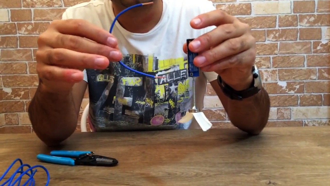 4.video - Basit Elektrik Motoru , Deney , Simple Electric Motor