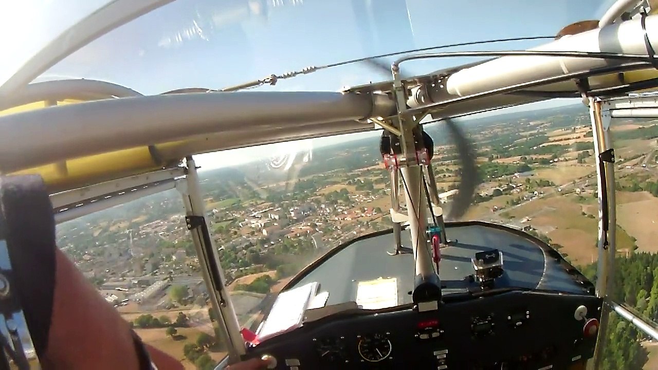 Atterrissage sur l'aérodrome de Bellac