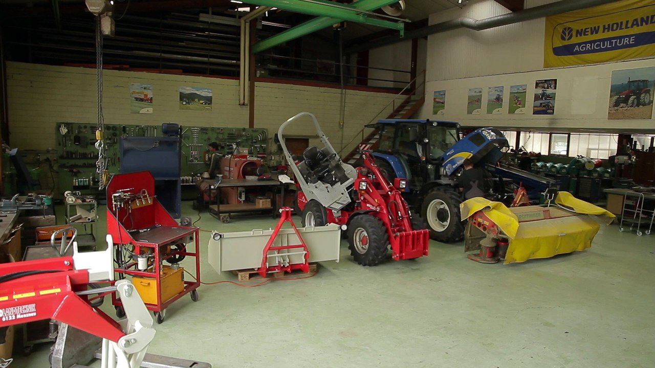 Bächtold Landtechnik AG Wolhuserstrasse 9 6122 Menznau www.baechtold-landtechnik.ch