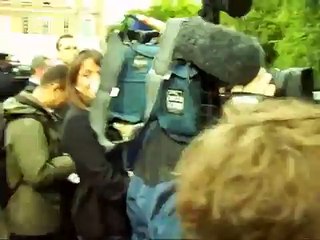 Bertie Ahern heckled as he leaves the Mahon tribunal