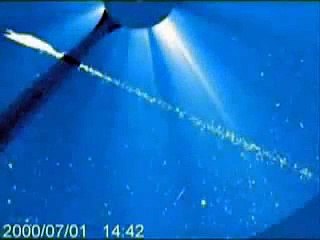 SOHO Sun telescope captured UFO (ORIGINAL)