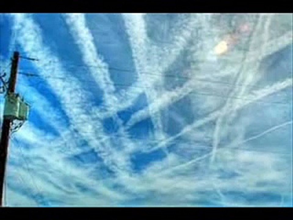 Stop chemtrails: L'état français complice avec l'armée, les USA répandent en France et en Europe !
