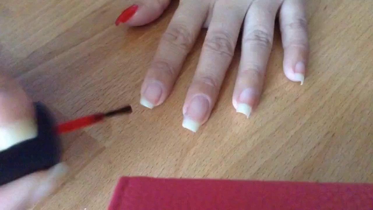 We Love Wipes Christmas Nails!