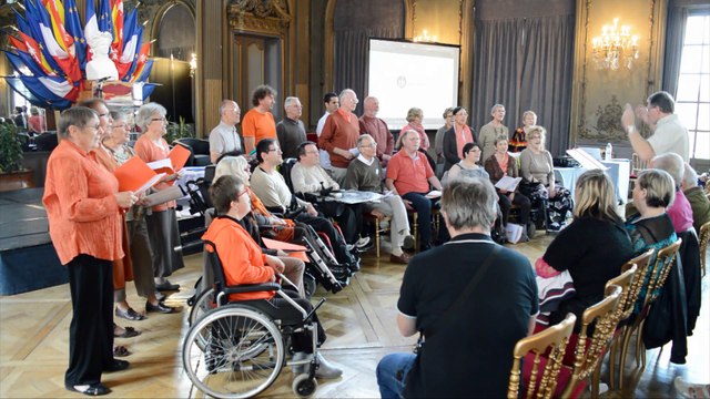 Tutti-Canti, une chorale où se côtoient des valides et des personnes à mobilité réduite