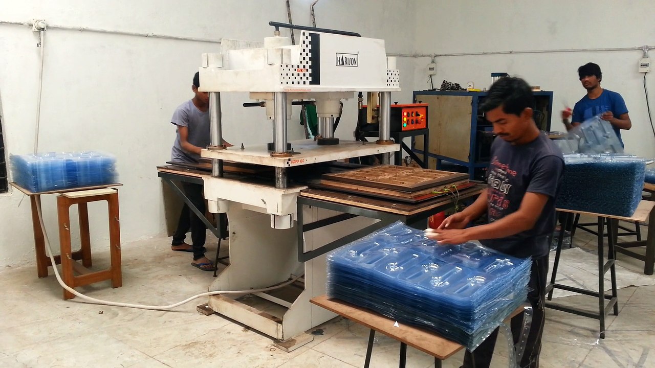 Four Pillar Hydraulic press Machine /  C Type Hydraulic Press Machine