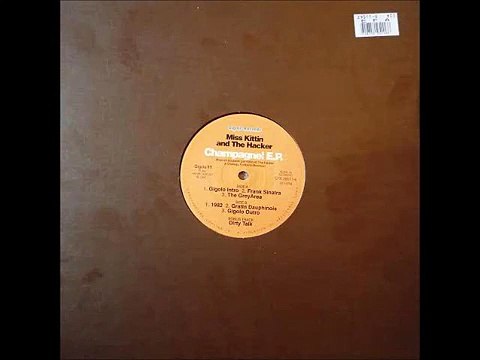 Miss Kittin and the Hacker - Frank Sinatra