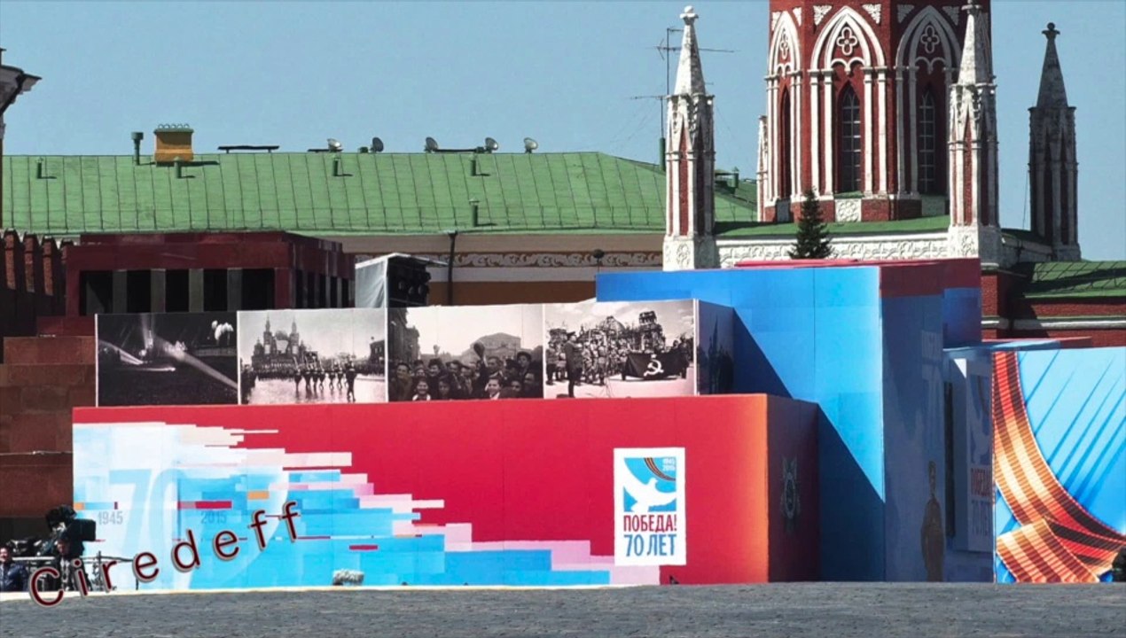 5/7 Tourisme en Russie Visiter Moscou Commémoration de la fin de la seconde guerre mondiale -- Tourism in Russia Visit Moscow Commemoration of the end of World War II -- Tourismus in Russland Besuchen sie Moskau Gedenken an das Ende des Zweiten Weltkriegs