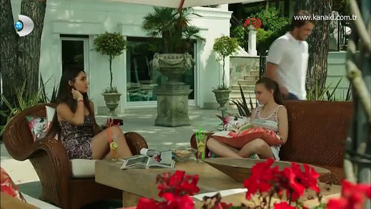 Güneşin Kızları - Ali'nin, Selin'e karşı duyguları! / 4.Bölüm