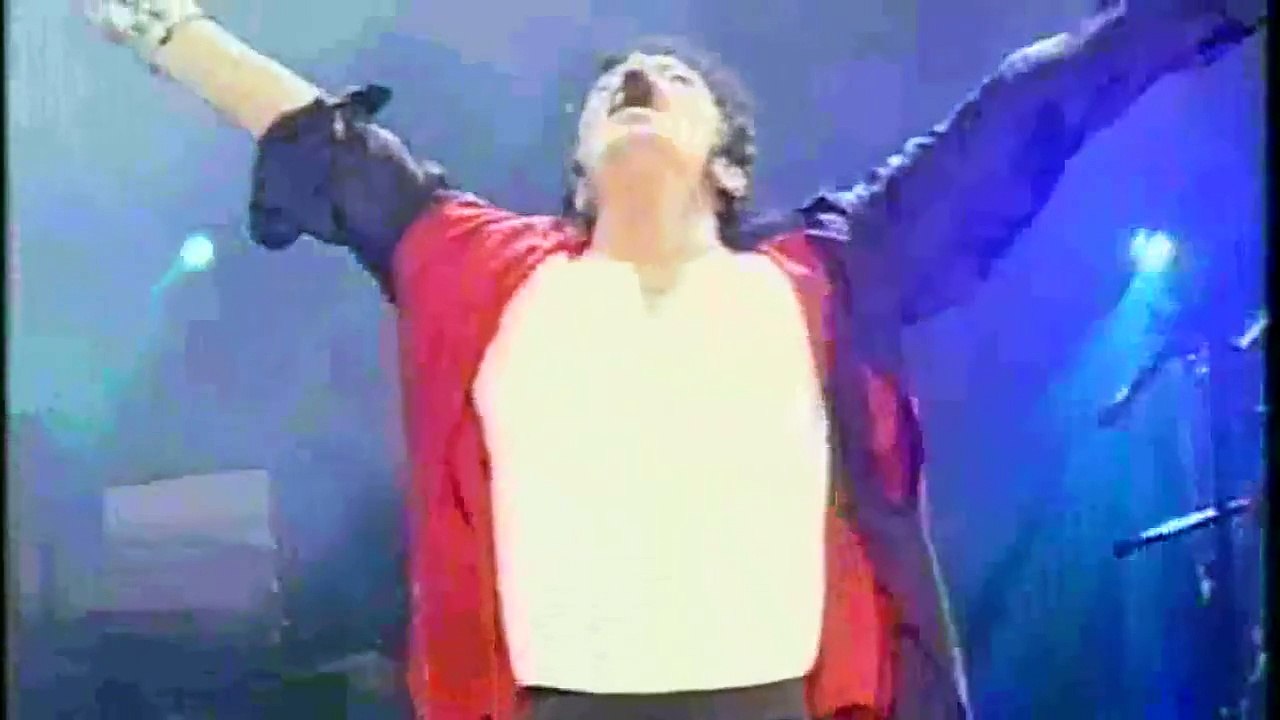 Michael Jackson Ft SLAsh - Earth Song