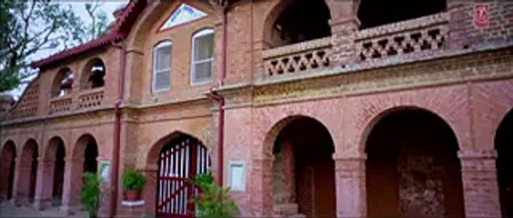 Baankey ki Crazy Baraat - HD Hindi Movie Trailer [2015]