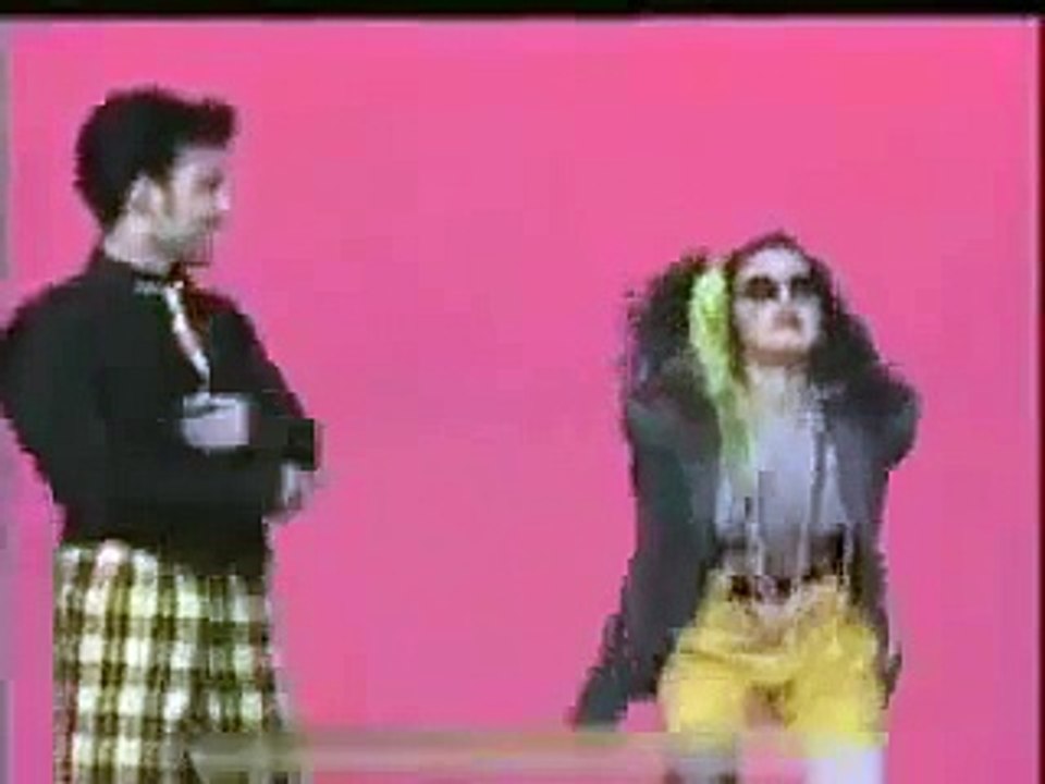 Tarkanın İlk Klibi Komedi 1992  Tarkan   Kil Oldum Abi