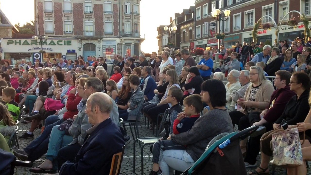 Festival international du folklore à Roye - Juillet 2015