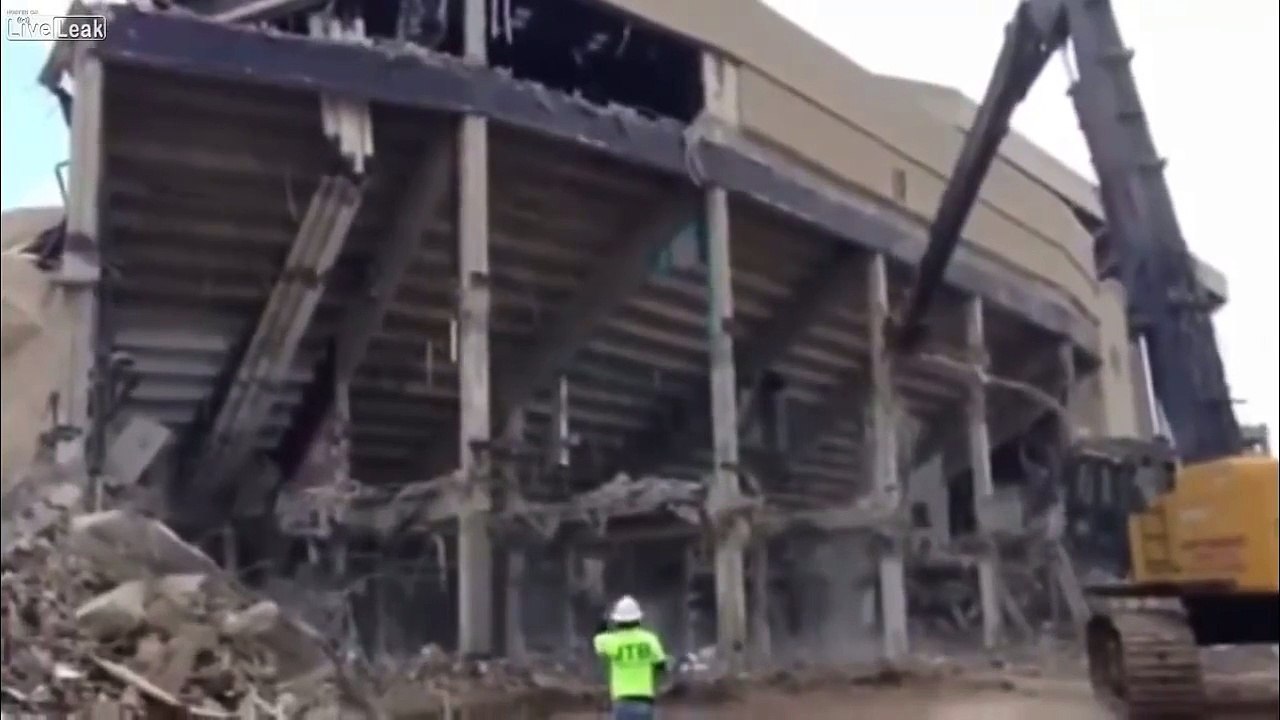Building demolition goes wrong   no wait