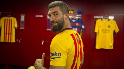 Behind The Scenes: Arda Turan's presentation (Teaser)