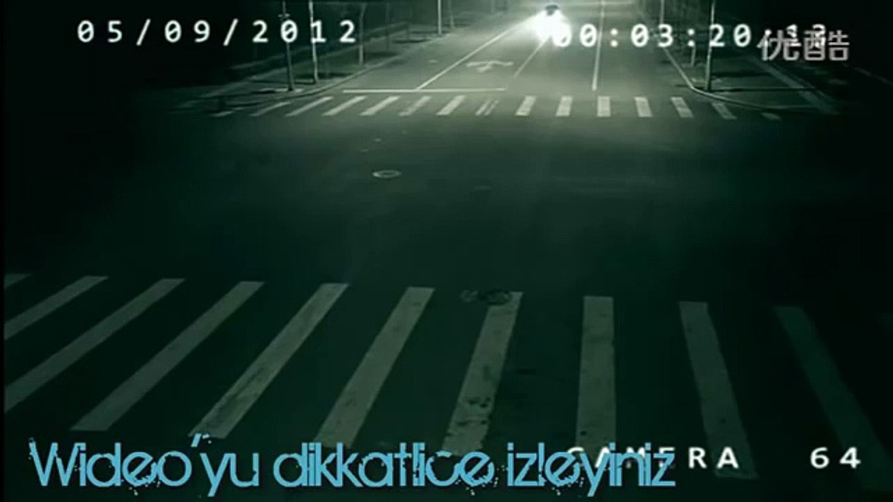 Kaza Anında Bir Melek Tarafından Kurtarılıyor Gerçek OLay