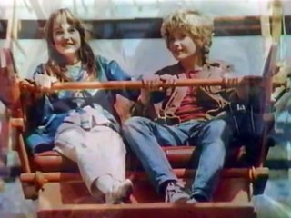 Bee Gees ~ In The Morning / Morning Of My Life 兩小無猜 Melody Fair [ CC ]