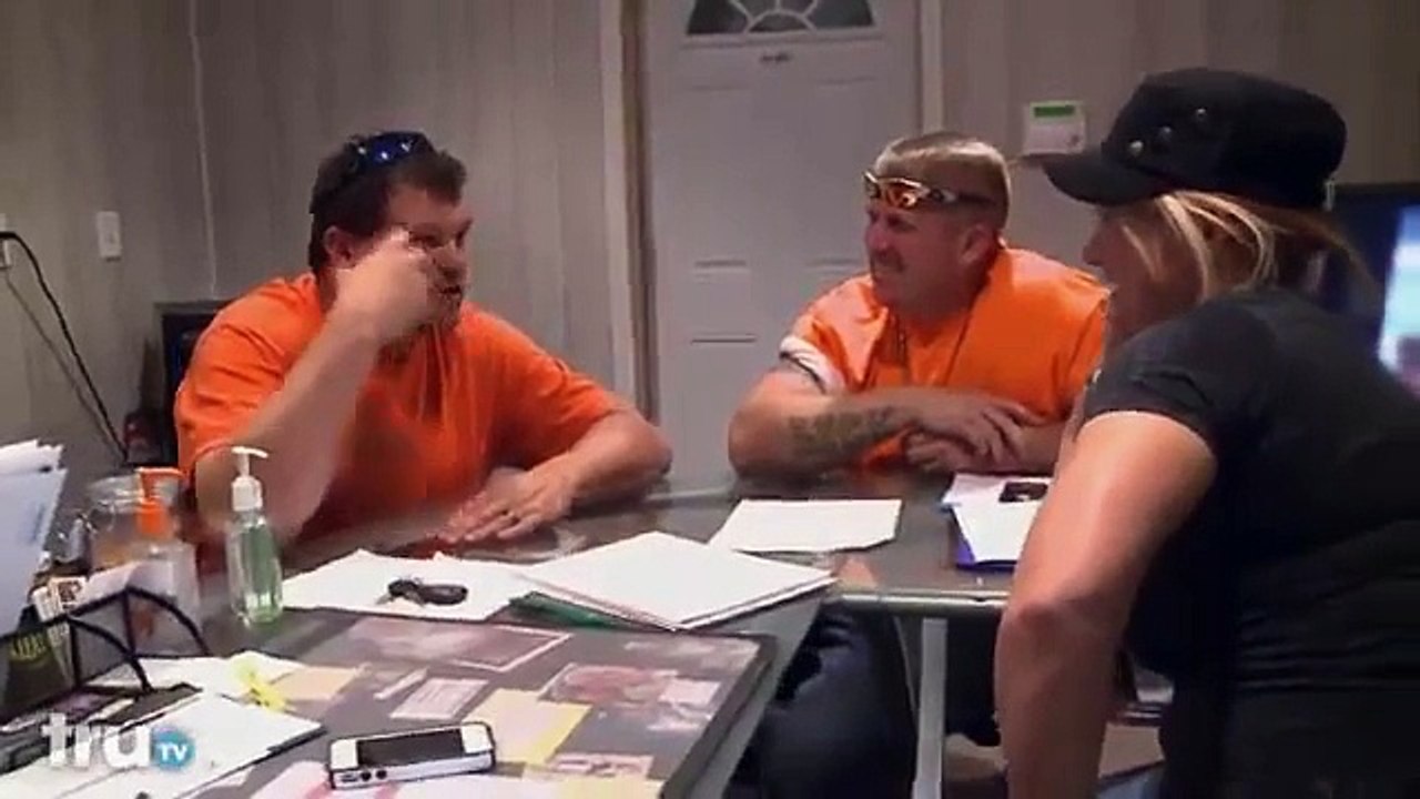 Lizard Lick Towing - Bobby Gets Revenge on High School Bully