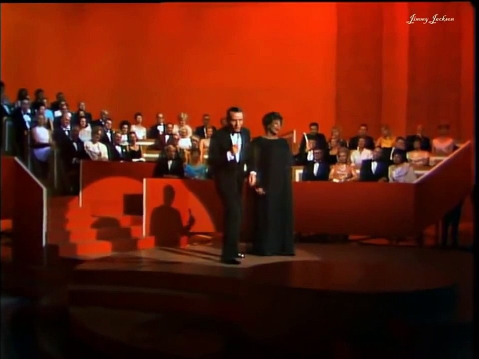 ELLA FITZGERALD & FRANK SINATRA – The Song Is You (Medley, 0:15 HD)