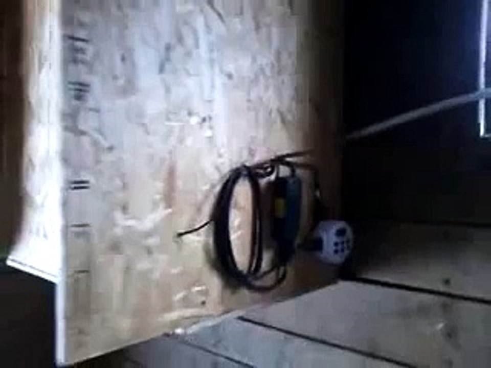 Programmable Homemade Automatic Horse Hay Feeder. timer video Dailymotion