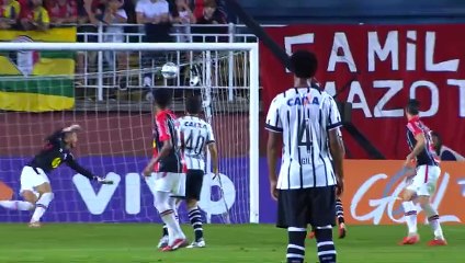 Gol da vitória do Timão sobre o Joinville pelo Brasileirão - BR 2015
