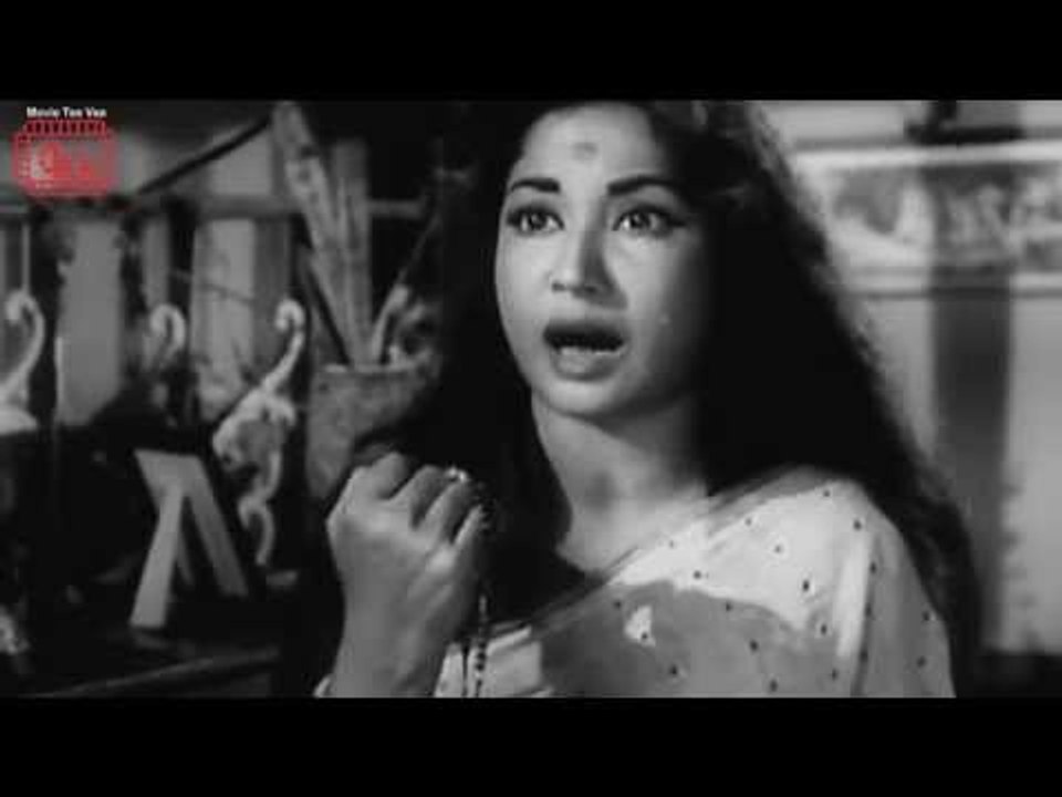 Prakash's Mother Fights With Chhaya - Ardhangini - Meena Kumari - Raaj Kumar