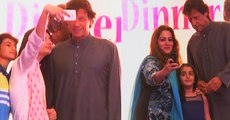 Lahories takes selfies with Imran Khan