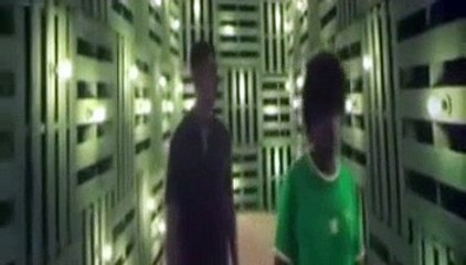 Enakkul Oruvan movie super scene 1