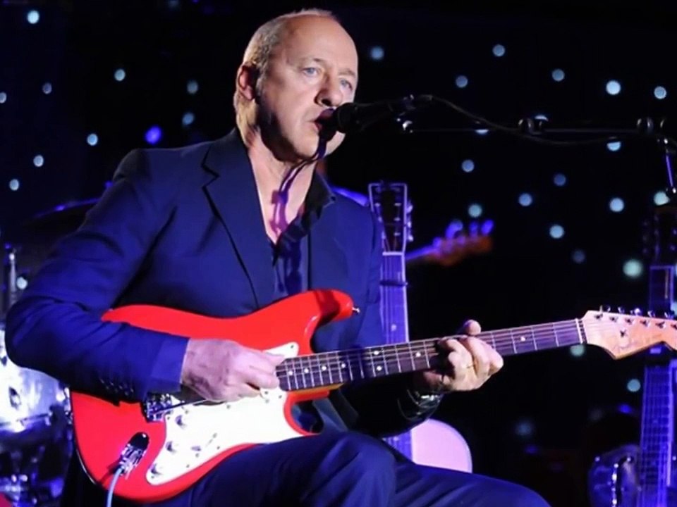 Mark Knopfler & Emmylou Harris - Beyond My Wildest Dreams