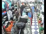 Vol en flagrant délit filmé dans un magasin de vêtements à Alger
