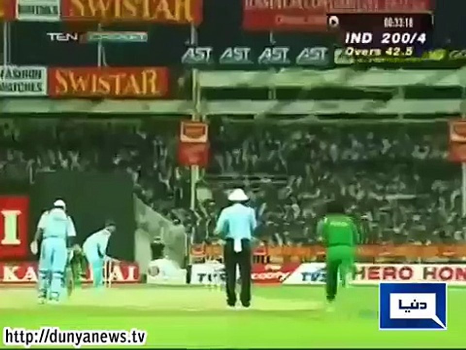 Wasim Akram's in-swing yorker to Ganguly .