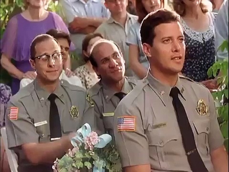 Drowning Mona-Wedding Scene