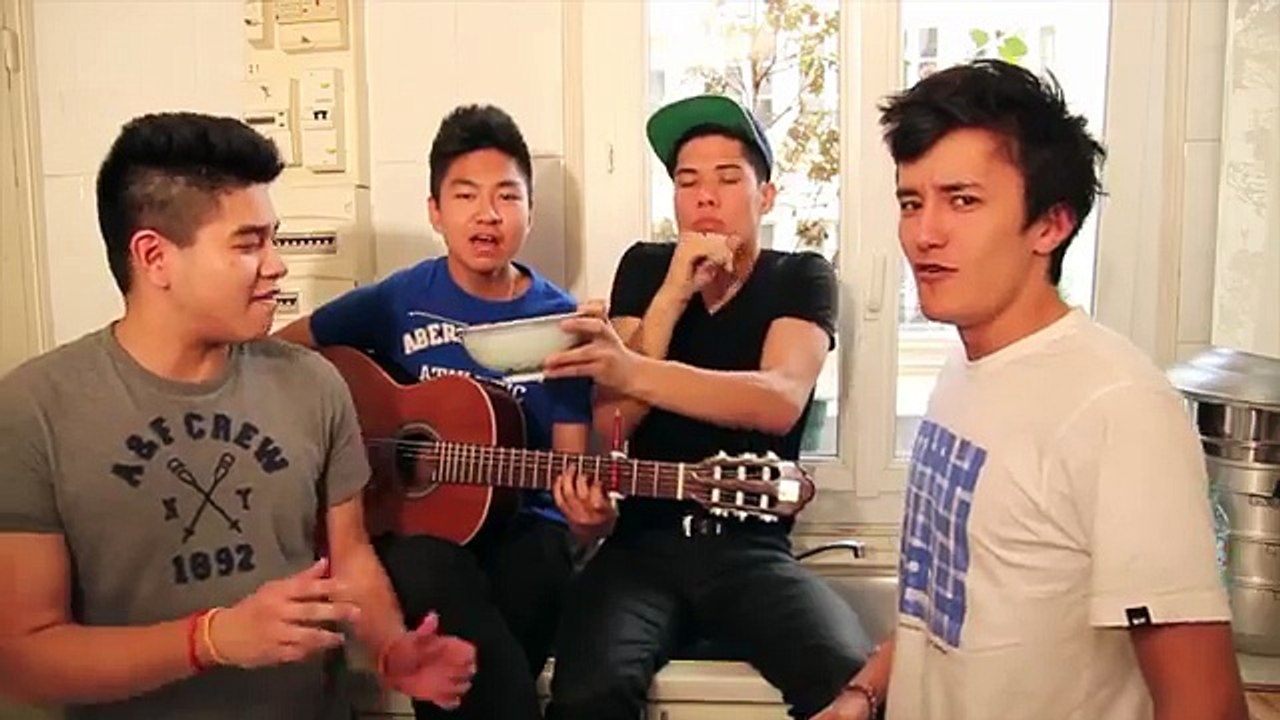 Le Rire Jaune-EPIC BIEBER CINNAMON CHALLENGE (Le Rire Jaune, Aziatomik, Les Clichés de Jigmé)