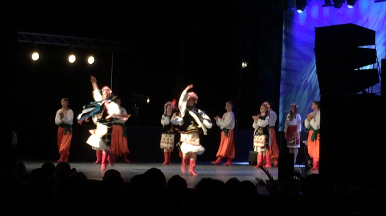 Les Ukrainiens très applaudis à Folklores du monde