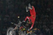 Espectaculares acrobacias en el Red Bull X-Fighters