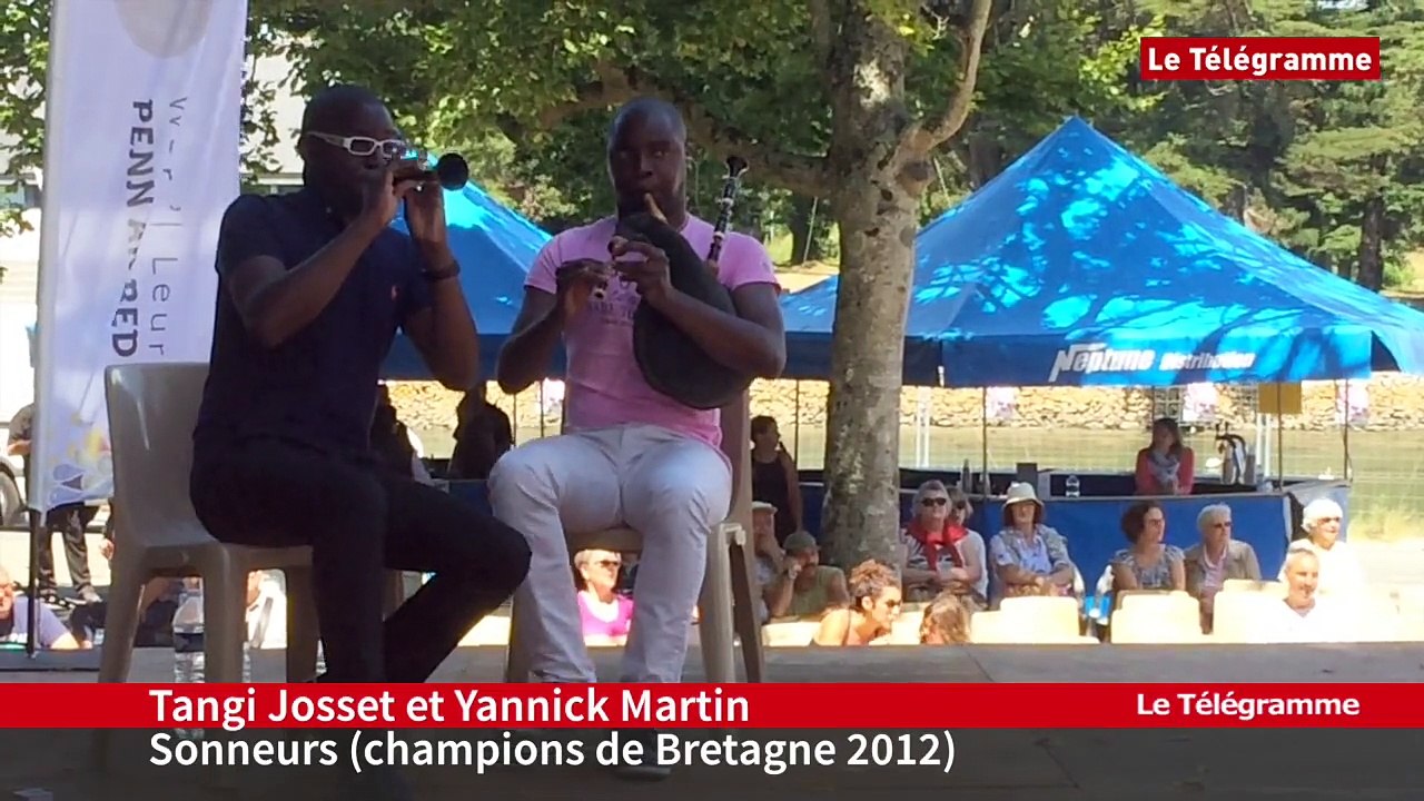 Fête des Brodeuses. Des danseurs en quête de trophée