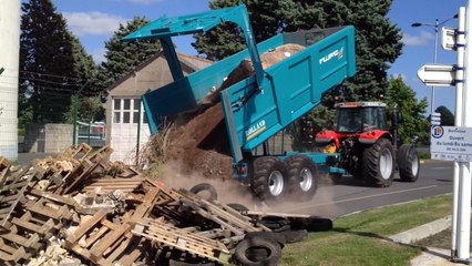 Blocus de l'hypermarché à Bayeux