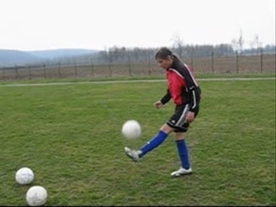Foot féminin à Bar Bayel
