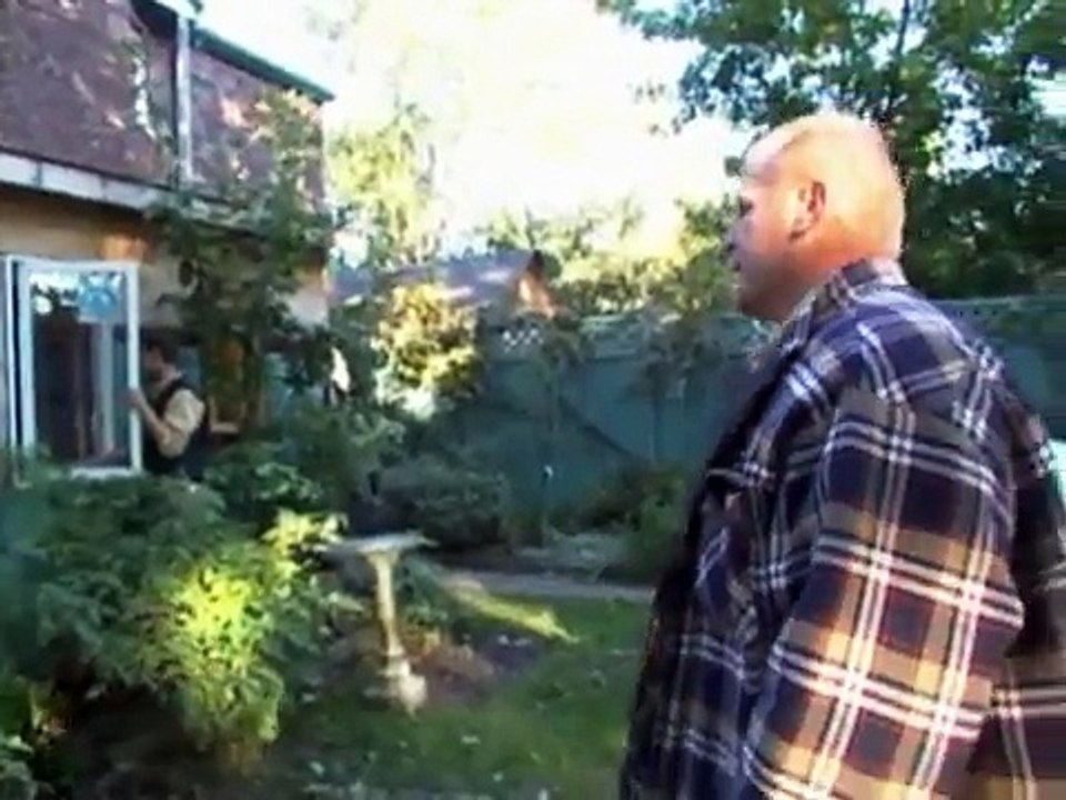 Holmes on Homes S02E09 - Garage Grievance