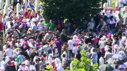 Duelo en Bosnia por 20º aniversario de Srebrenica