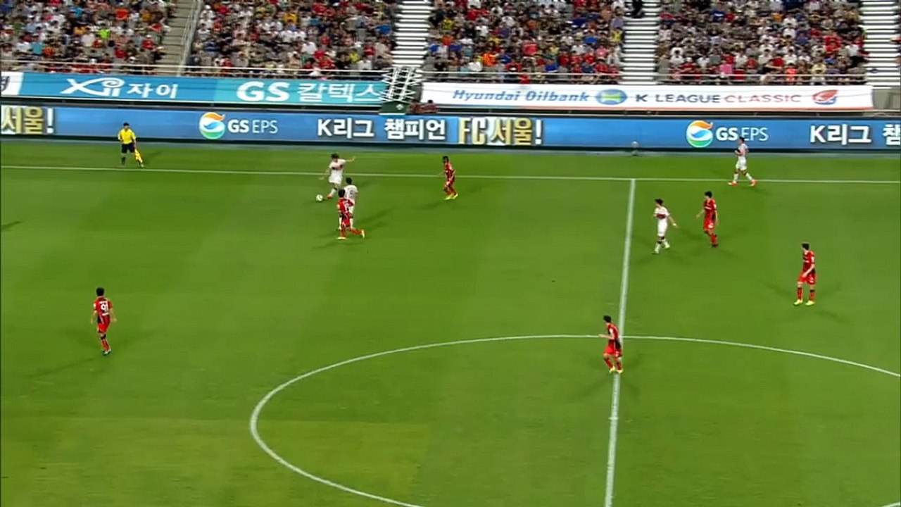 Corée du Sud - Un flip-flap, une frappe de mule : ça termine au fond !