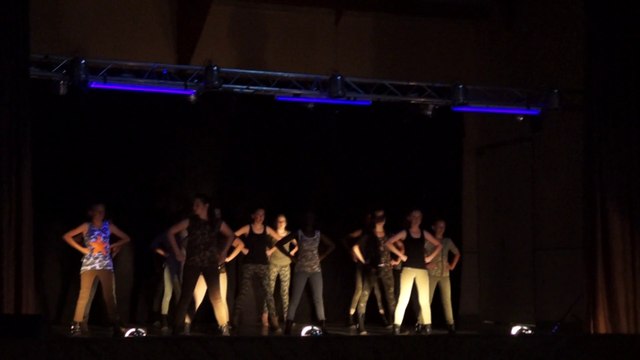 SALUTE par les ados 2 Gala danse ESTISSAC 20-06-15