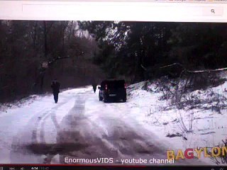 Foi Jogar Lixo na Frente da Casa do Lutador de MMA Não Prestou.