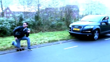 Borreloogjez - Wegmisbruikers (NTR De halve maan)