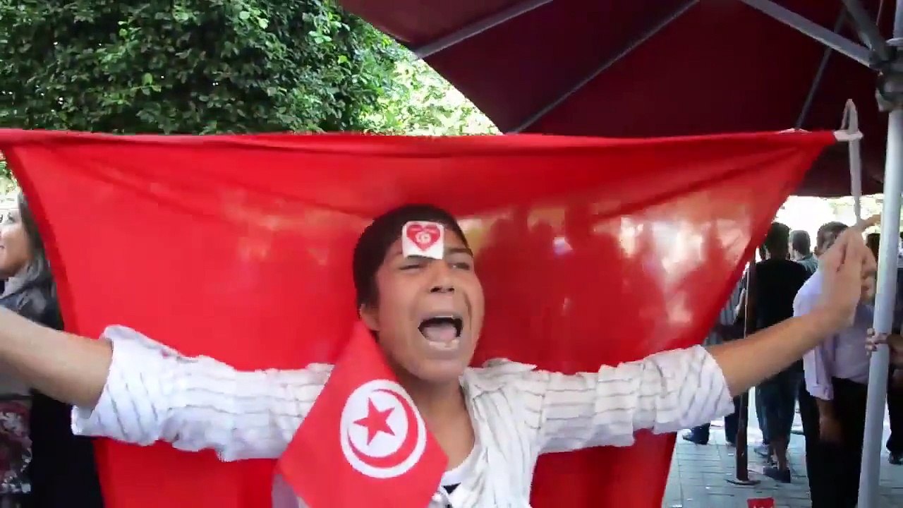 أنا التونسي : جديد نعمان الشعري ، بلطي و نزار الشعري