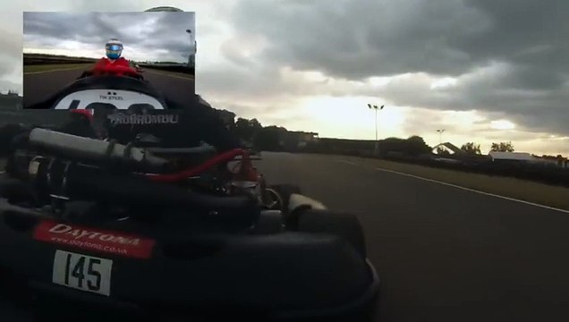 Fernando Alonso fait du karting
