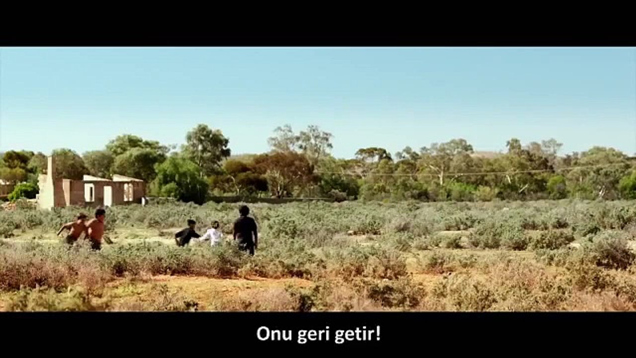 Fırtınanın Ortasında Türkçe Altyazılı Fragman