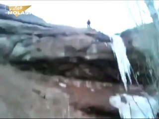 UÇURUMDAN DÜŞEN İBO VE AŞIRI SAKİN ARKADAŞLARI