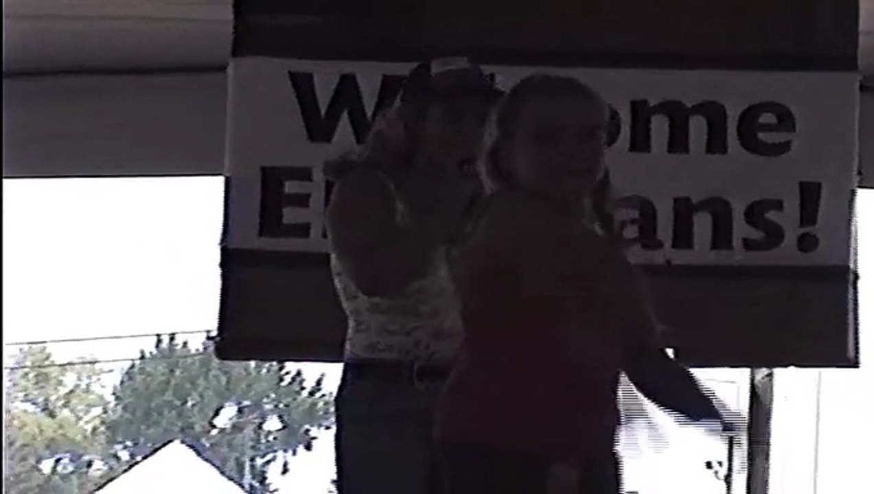 Ashton sings 'Rock A Hula Baby Elvis Week 2007